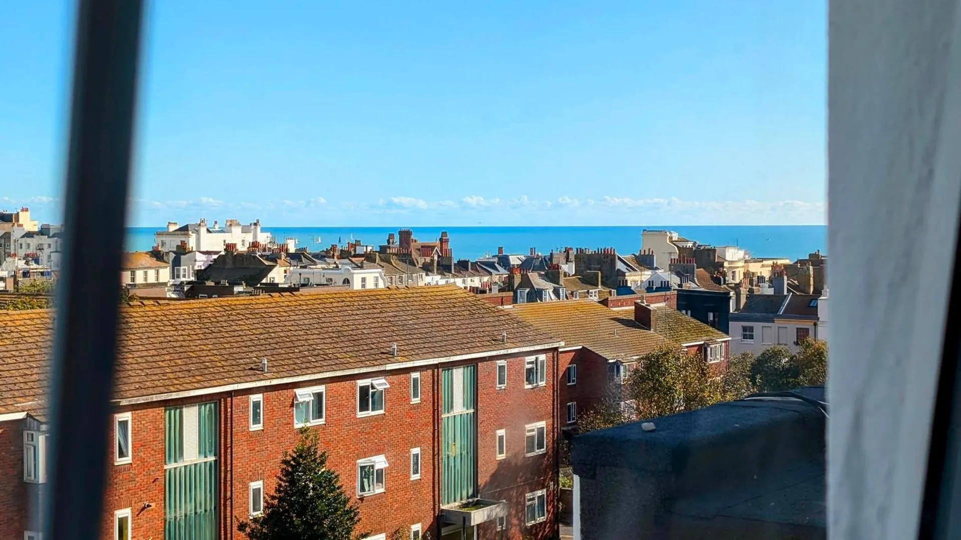 Innit Vibes Brighton