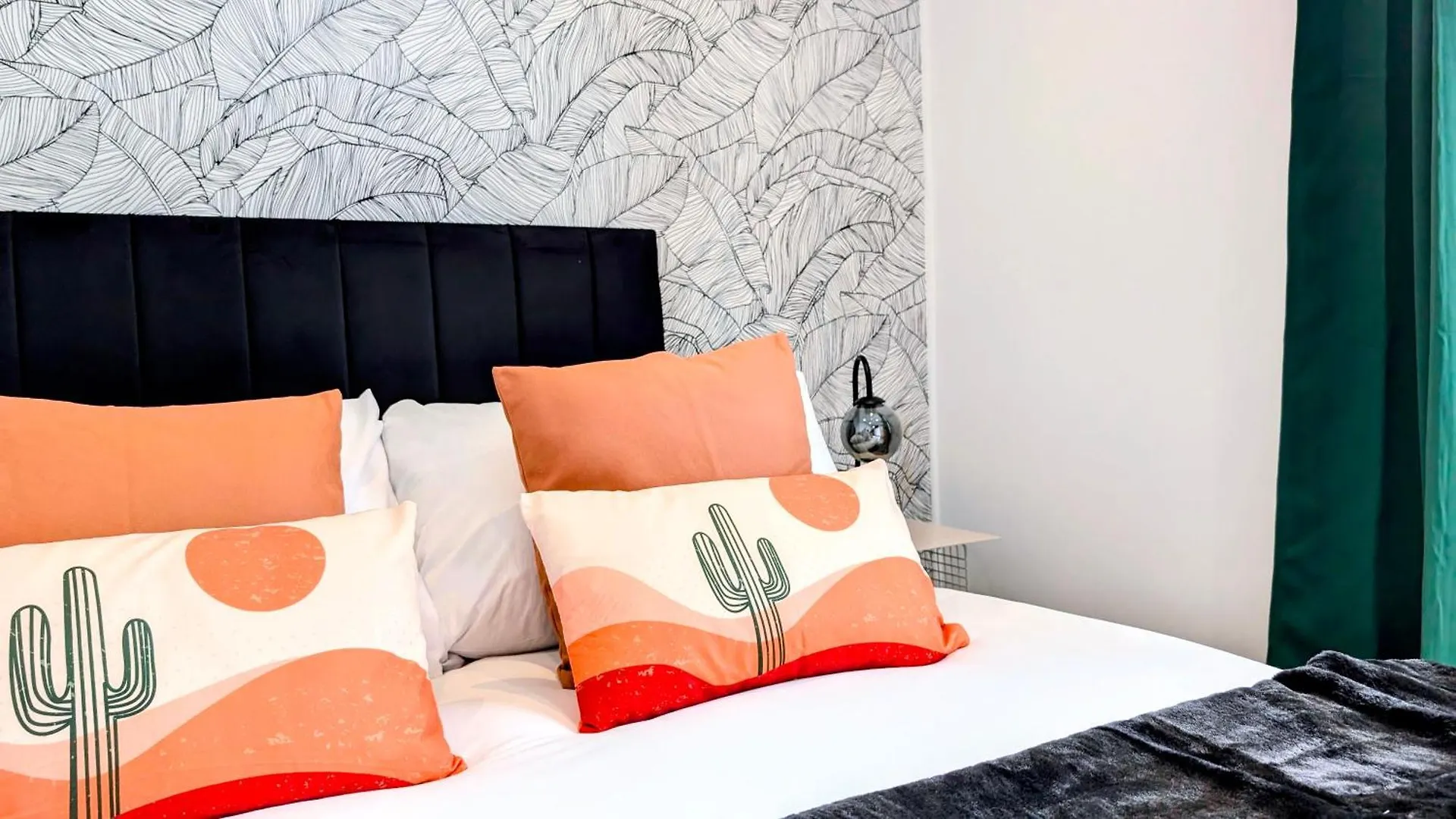 Hotel Innit Vibes Brighton United Kingdom