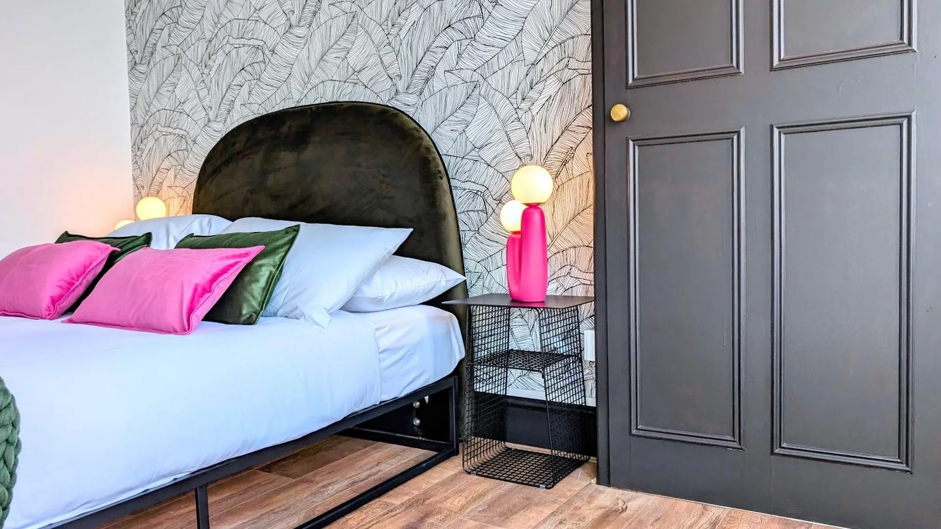 Hotel Innit Vibes Brighton United Kingdom