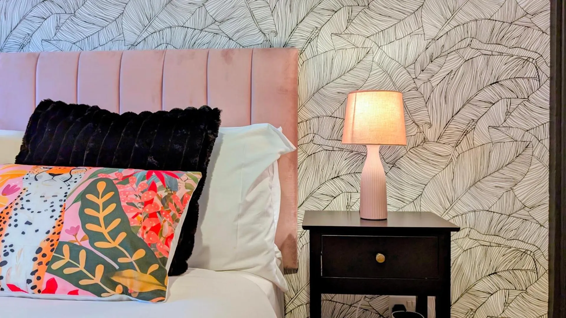 Hotel Innit Vibes Brighton United Kingdom